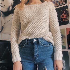 American Eagle sweater